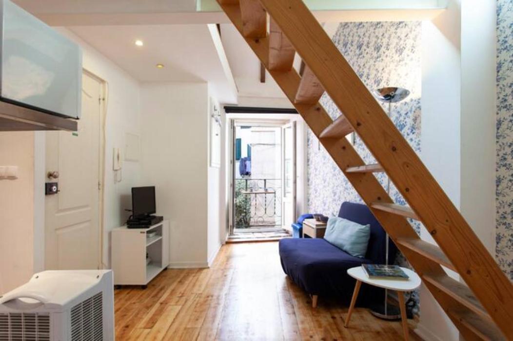 Alfama Ii, Eco-penthouse With French Balcony Lisboa