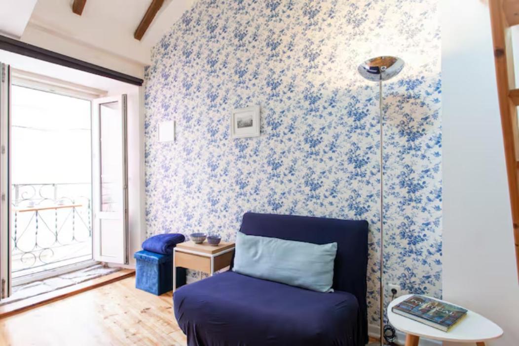 Apartamento Alfama Ii, Eco-penthouse With French Balcony